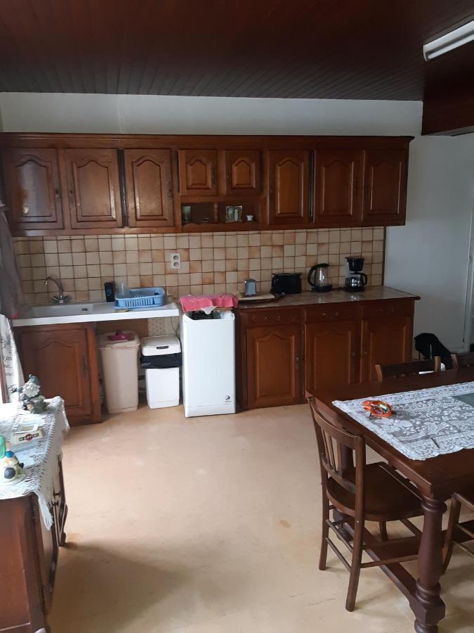 Petite Maison Ancienne Charentaise ,Dans Un Village Au Calme Ideal Travailleur Brigueuil Kültér fotó